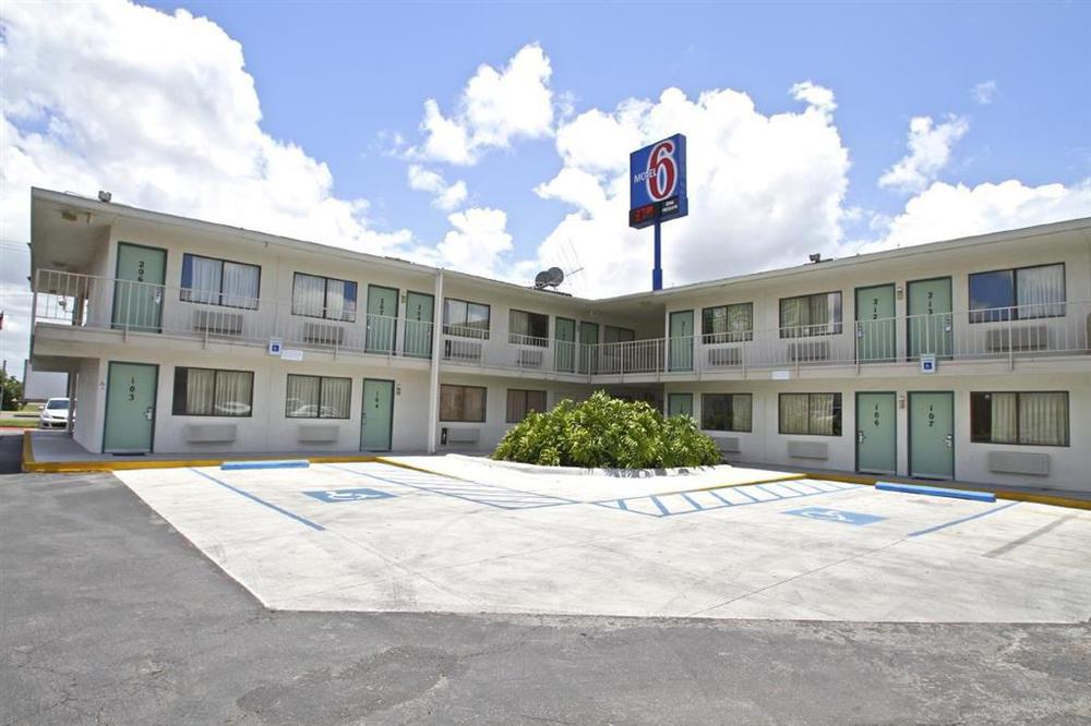 Motel 6-Mcallen, TX Servicios foto